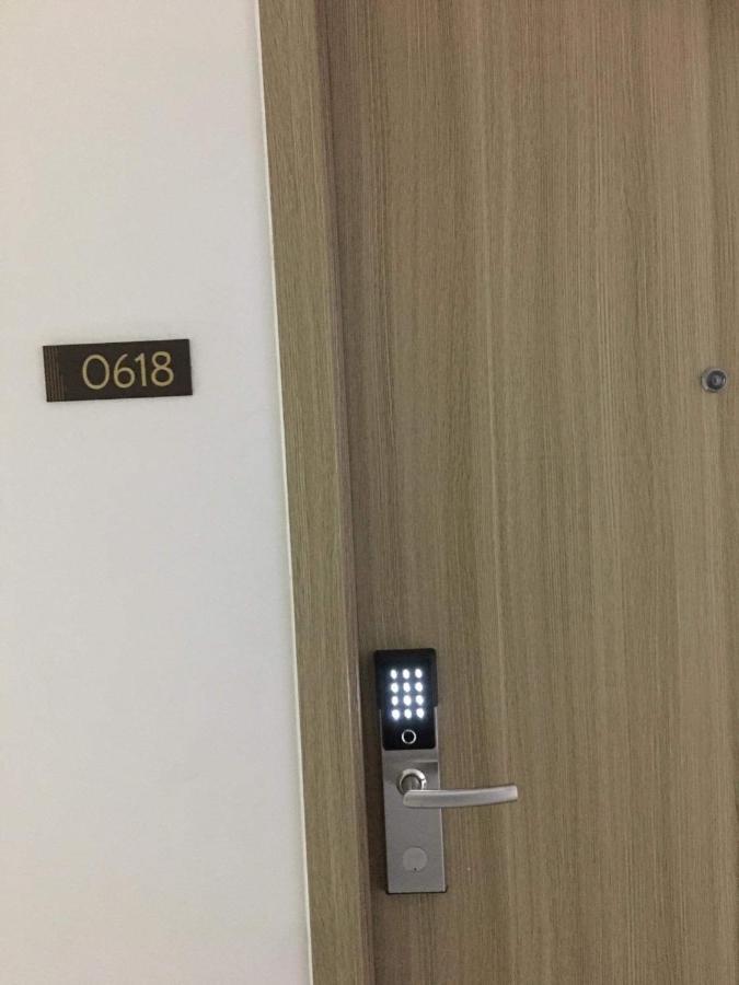 Deluxe Suites Razelles 2 At Shore 2 Residences Tower 1 Pasay Exterior foto