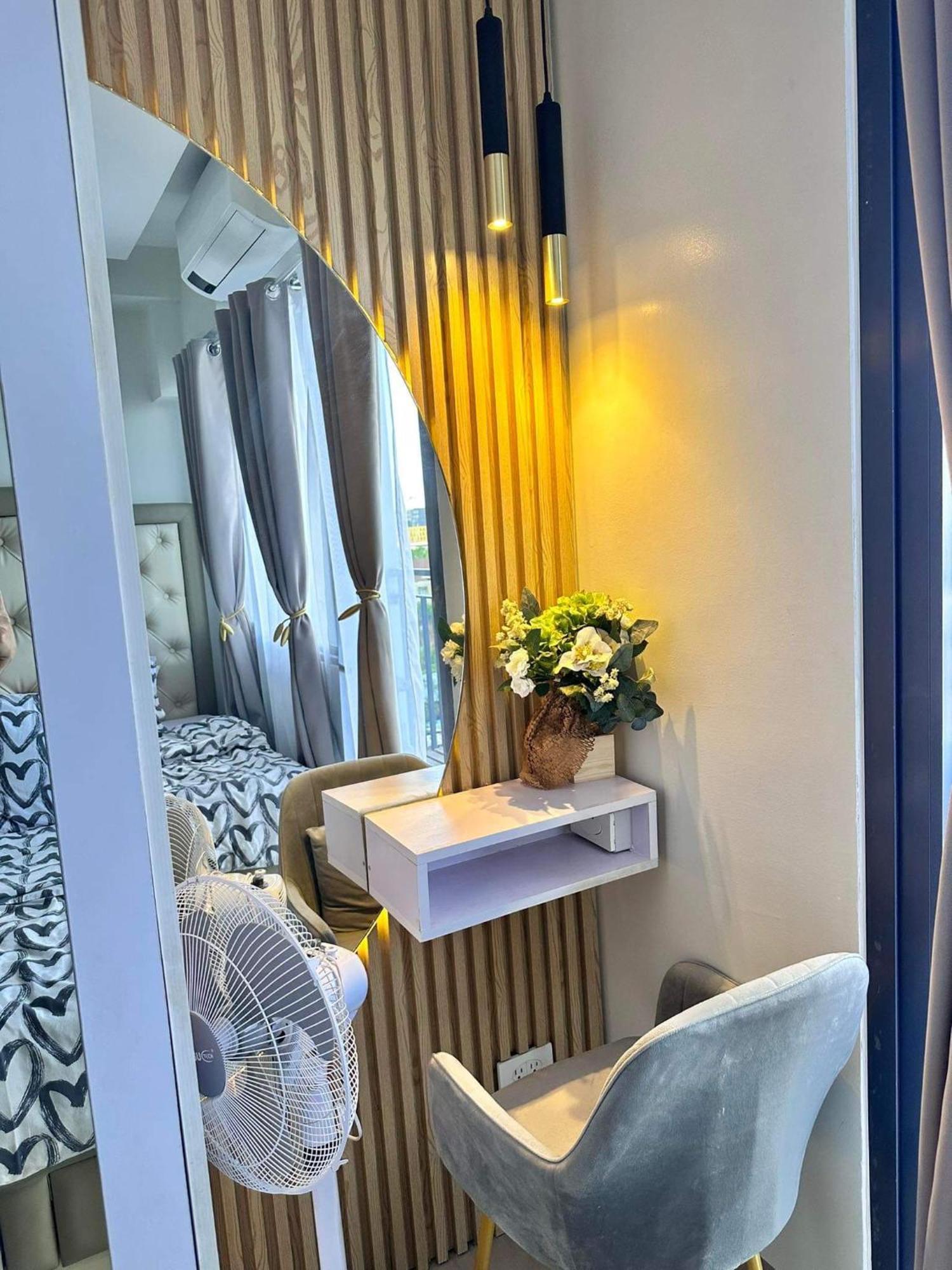 Deluxe Suites Razelles 2 At Shore 2 Residences Tower 1 Pasay Exterior foto